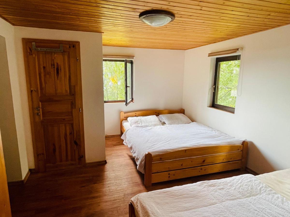 Chata Adam u Lipna Horní Planá Bagian luar foto